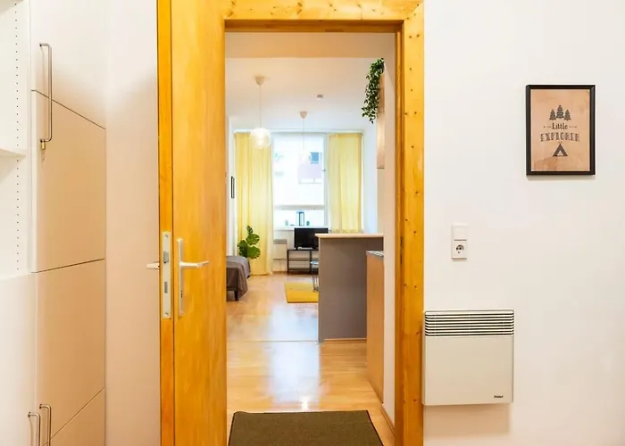 Cozy 2 Next To Hermannstrasse * ベルリン